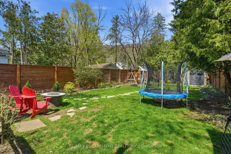 279 Park Street W Hamilton ON L9H 1Y6