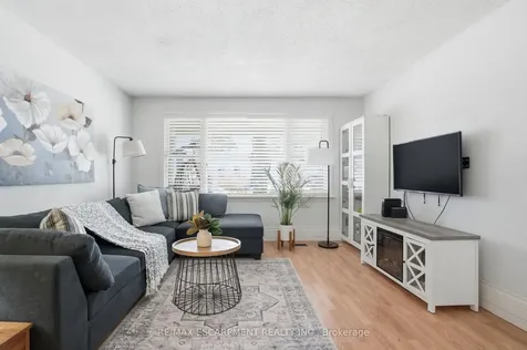 279 Park Street W Hamilton ON L9H 1Y6