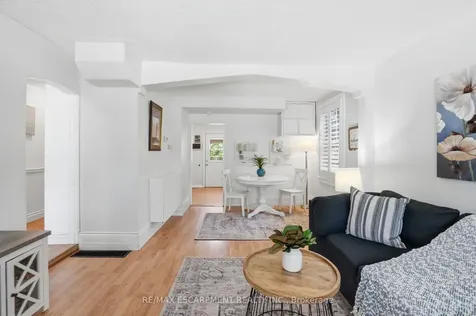 279 Park Street W Hamilton ON L9H 1Y6