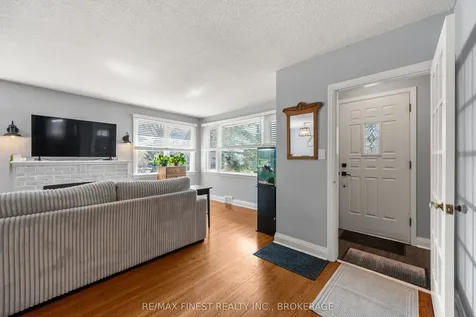 133 Indian Road Kingston ON K7M 1T1