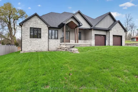371 Maple Ridge Drive Kingston ON K7M 5P1