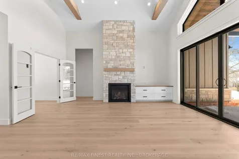 371 Maple Ridge Drive Kingston ON K7M 5P1