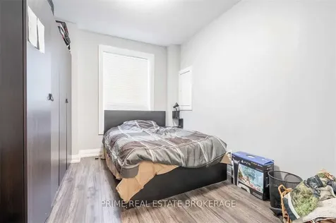 203 John Street N Hamilton ON L8L 4P4