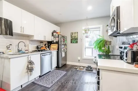 203 John Street N Hamilton ON L8L 4P4