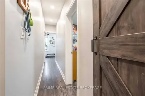 203 John Street N Hamilton ON L8L 4P4