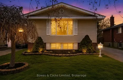 832 Cameron Street Peterborough ON K9J 4A3