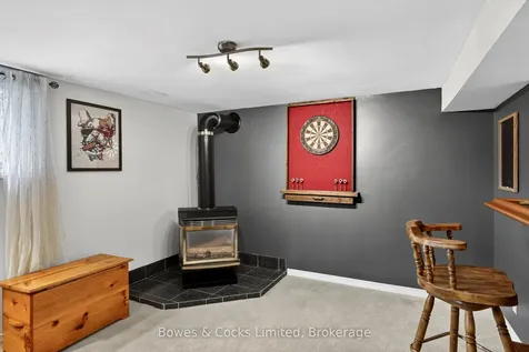 832 Cameron Street Peterborough ON K9J 4A3