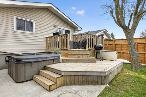 832 Cameron Street Peterborough ON K9J 4A3