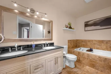 2593 Raymond Street Clarence-rockland ON K4K 0B6