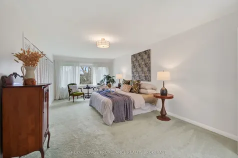 31 Jorene Drive Kingston ON K7M 3X5