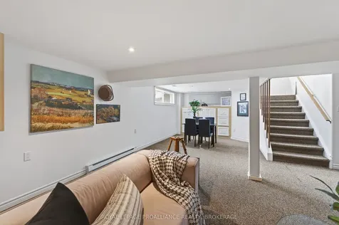 31 Jorene Drive Kingston ON K7M 3X5