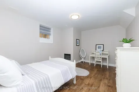 97 Brock Street Niagara-on-the-lake ON L0S 1J0