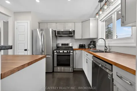 31 Meadowvale Avenue Belleville ON K8N 4N7