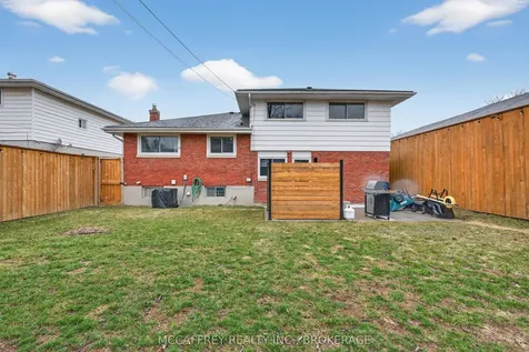 31 Meadowvale Avenue Belleville ON K8N 4N7