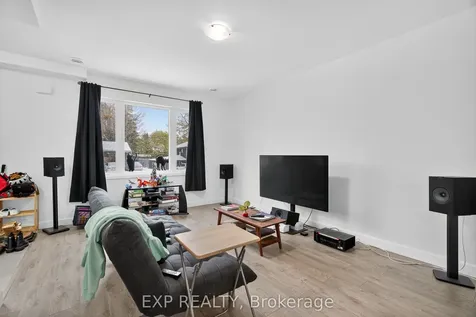 53 Lakeview Avenue Kingston ON K7M 3T4