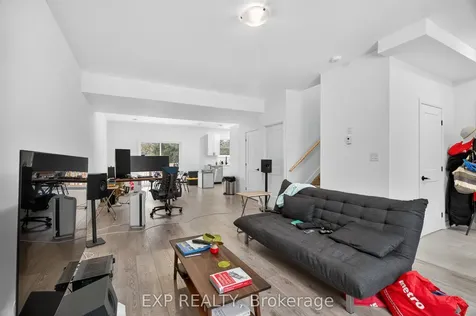 53 Lakeview Avenue Kingston ON K7M 3T4