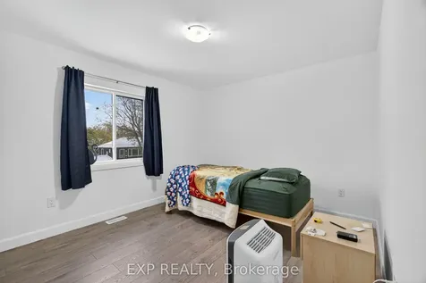 53 Lakeview Avenue Kingston ON K7M 3T4