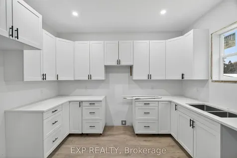 53 Lakeview Avenue Kingston ON K7M 3T4