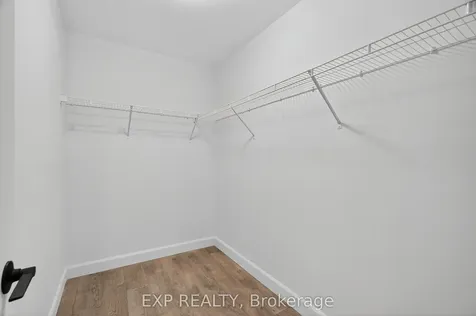 53 Lakeview Avenue Kingston ON K7M 3T4