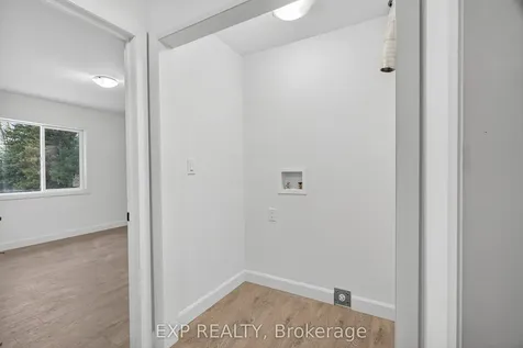 53 Lakeview Avenue Kingston ON K7M 3T4