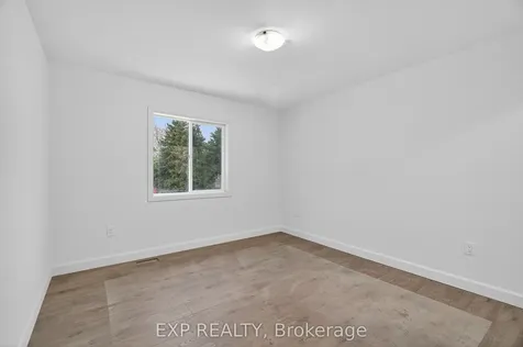 53 Lakeview Avenue Kingston ON K7M 3T4