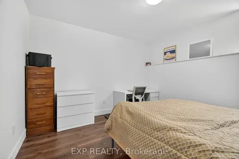 53 Lakeview Avenue Kingston ON K7M 3T4