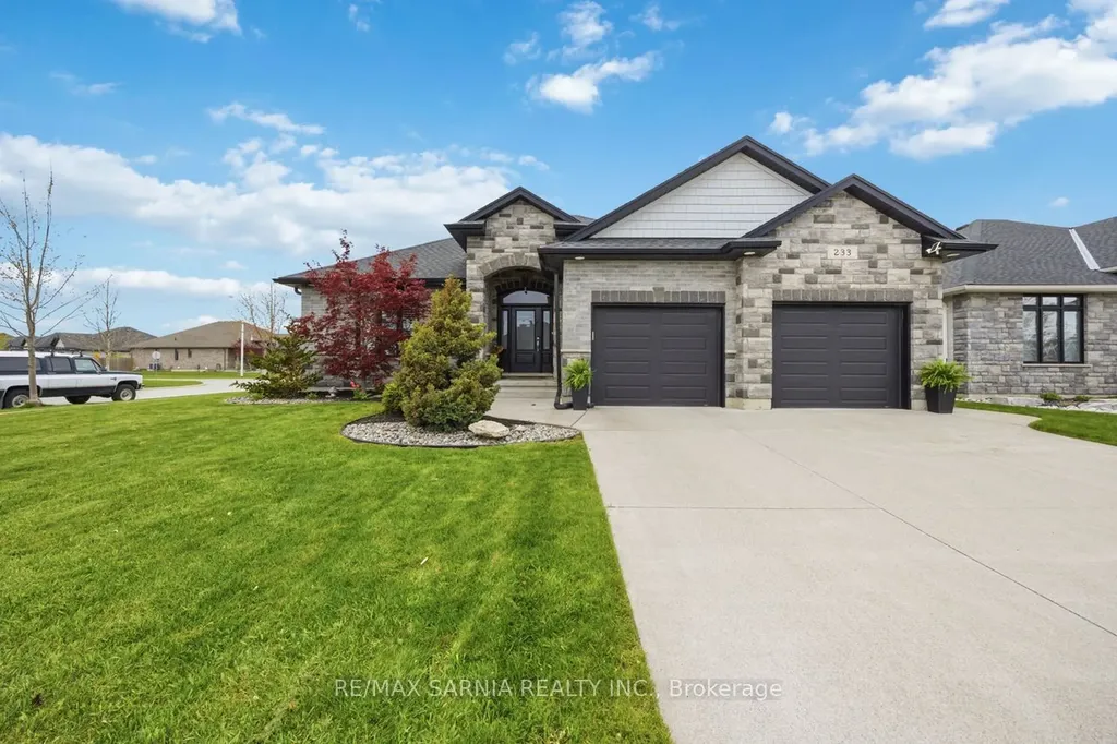 233 Paolo Street Sarnia ON N7S 0C8