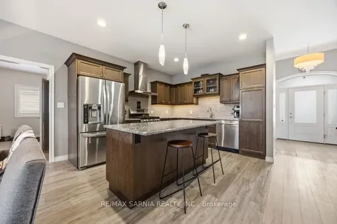 233 Paolo Street Sarnia ON N7S 0C8