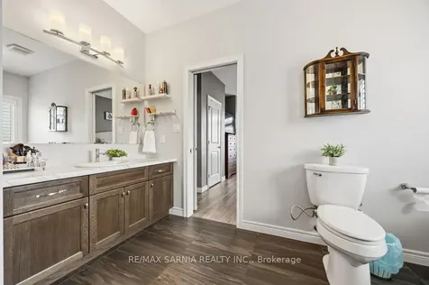 233 Paolo Street Sarnia ON N7S 0C8