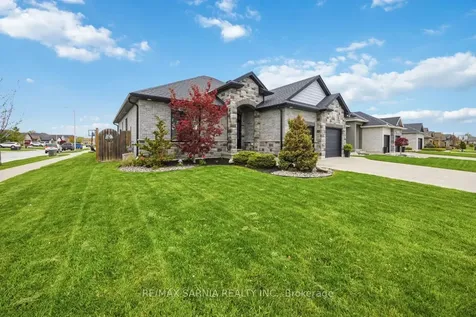 233 Paolo Street Sarnia ON N7S 0C8