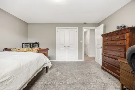 233 Paolo Street Sarnia ON N7S 0C8
