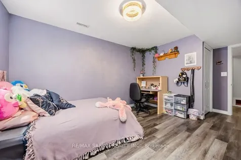 233 Paolo Street Sarnia ON N7S 0C8