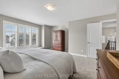 1140 Escala Crescent Kingston ON K7P 0H6