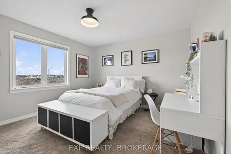 1140 Escala Crescent Kingston ON K7P 0H6