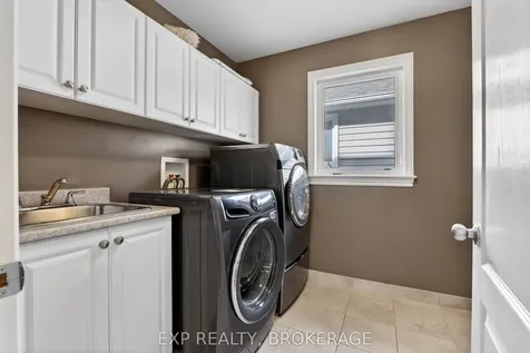 1140 Escala Crescent Kingston ON K7P 0H6