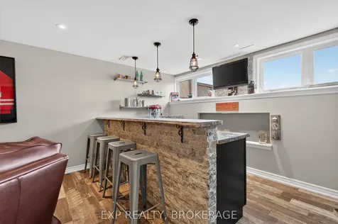 1140 Escala Crescent Kingston ON K7P 0H6