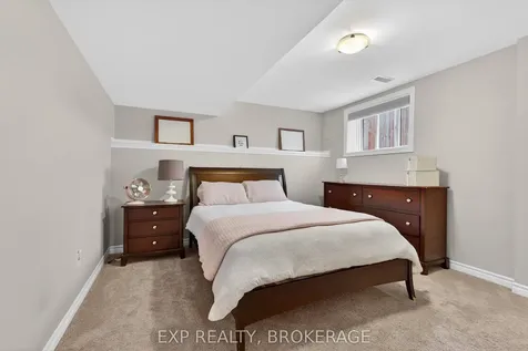 1140 Escala Crescent Kingston ON K7P 0H6