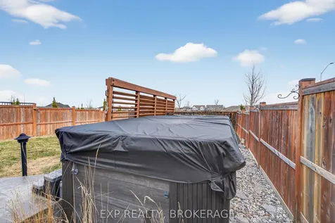 1140 Escala Crescent Kingston ON K7P 0H6