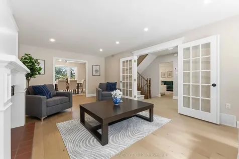 19 Kingsford Crescent Kanata ON K2K 1T5