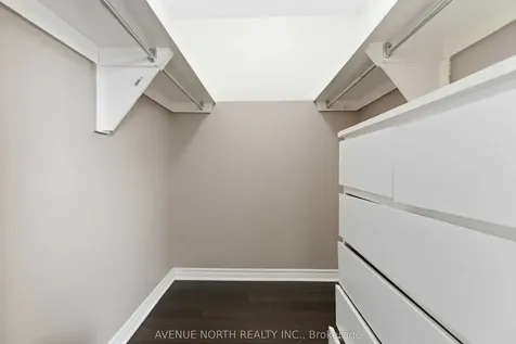 7 Hendrie Court Kanata ON K2L 4A4