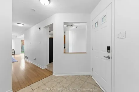 7 Hendrie Court Kanata ON K2L 4A4