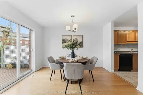 7 Hendrie Court Kanata ON K2L 4A4