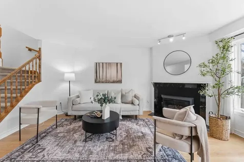 7 Hendrie Court Kanata ON K2L 4A4