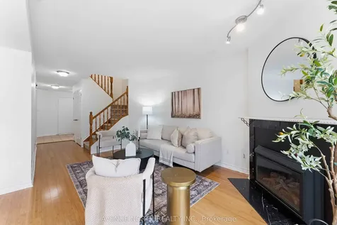 7 Hendrie Court Kanata ON K2L 4A4