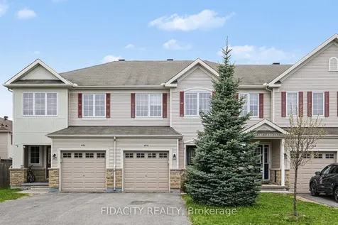 464 Templeford Avenue Kanata ON K2M 0B8