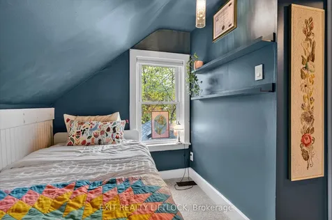 509 Gilchrist Street Peterborough ON K9H 4N7