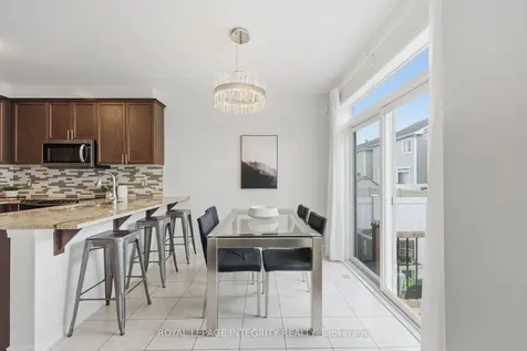 322 Autumnfield Street Kanata ON K2M 0J4