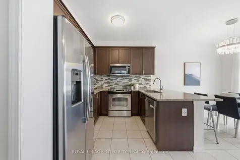 322 Autumnfield Street Kanata ON K2M 0J4