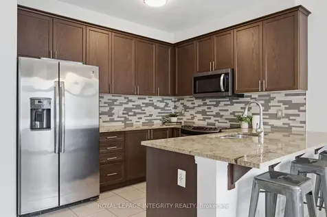 322 Autumnfield Street Kanata ON K2M 0J4