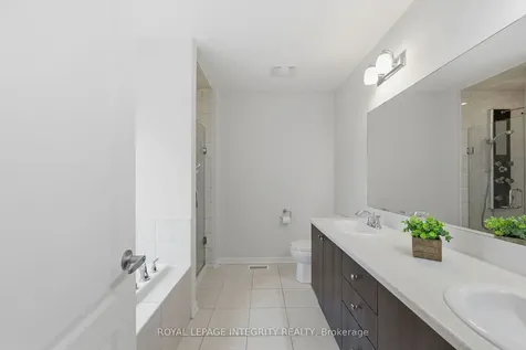 322 Autumnfield Street Kanata ON K2M 0J4